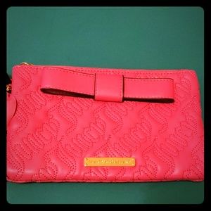 NWT Juicy Couture Wristlet